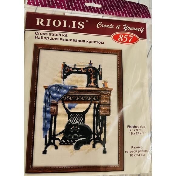 RIOLIS Cat with Sewing Machine 857 Cat Lovers Cat Cross Stitch Kits 7”x9.5” - Picture 1 of 2